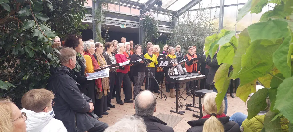 Konzert im Gewächshaus der CAU